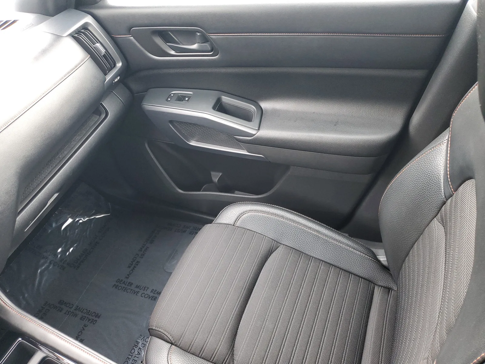 2023 Nissan Pathfinder Rock Creek 4WD photo 11