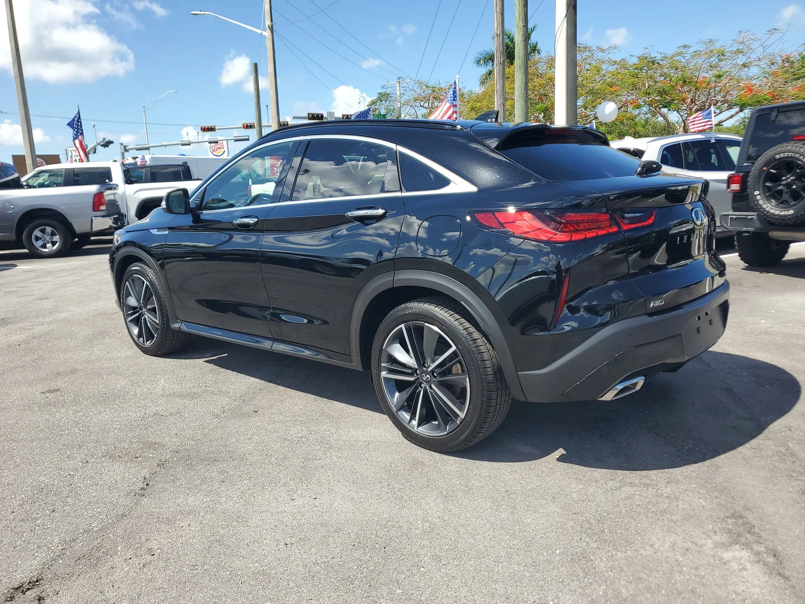 2025 INFINITI QX55 LUXE photo 7