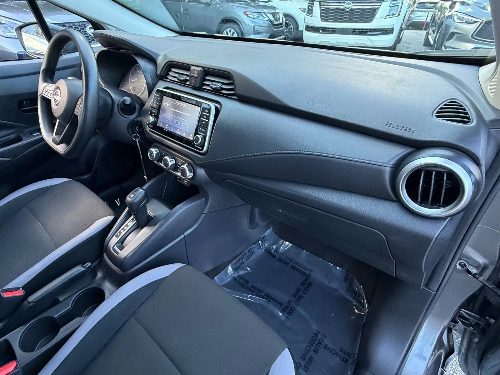 2025 Nissan Versa S photo 17