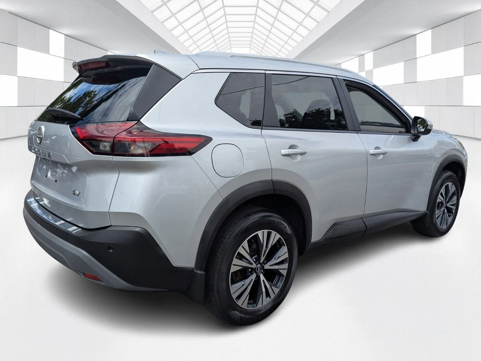 2023 Nissan Rogue SV photo 7