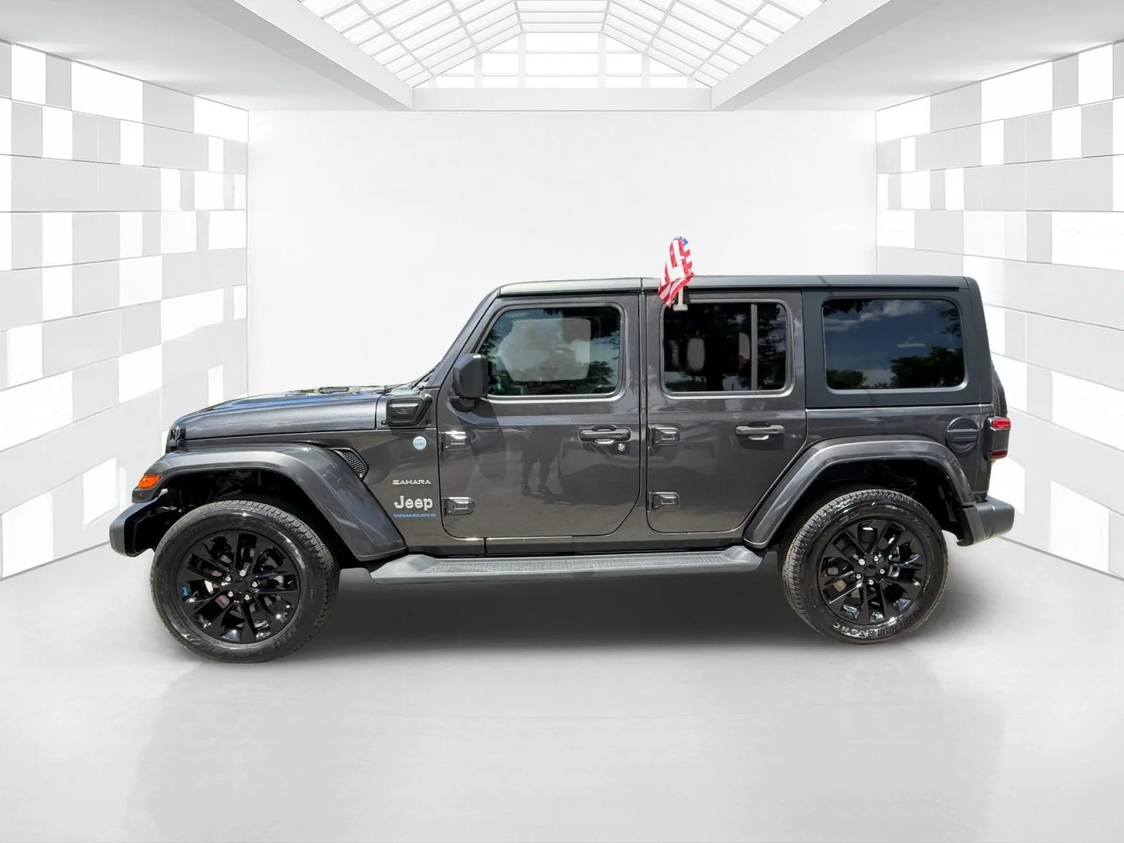 2023 Jeep Wrangler 4xe Sahara photo 4