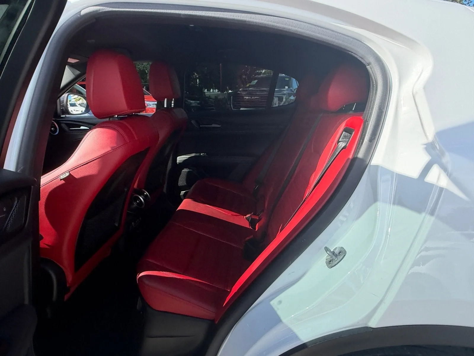 2024 Alfa Romeo Stelvio Sprint photo 11