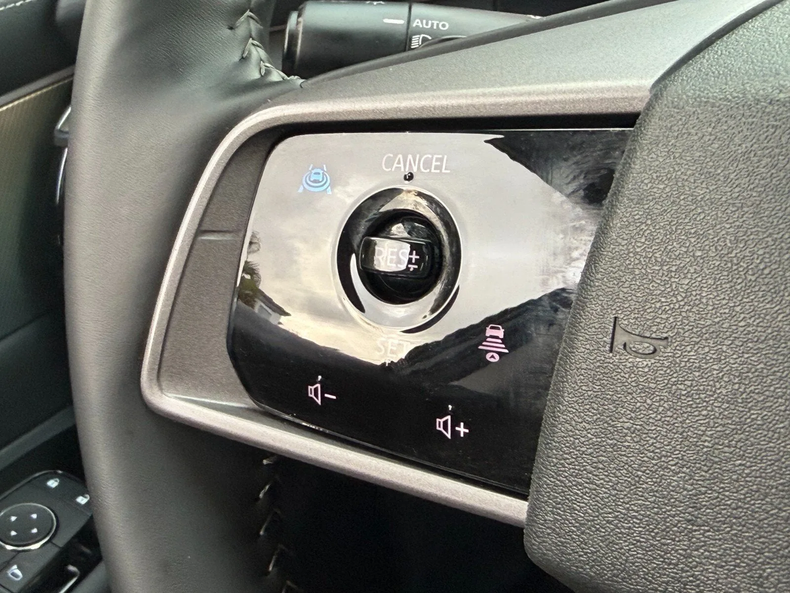 2025 Nissan Murano SL photo 31
