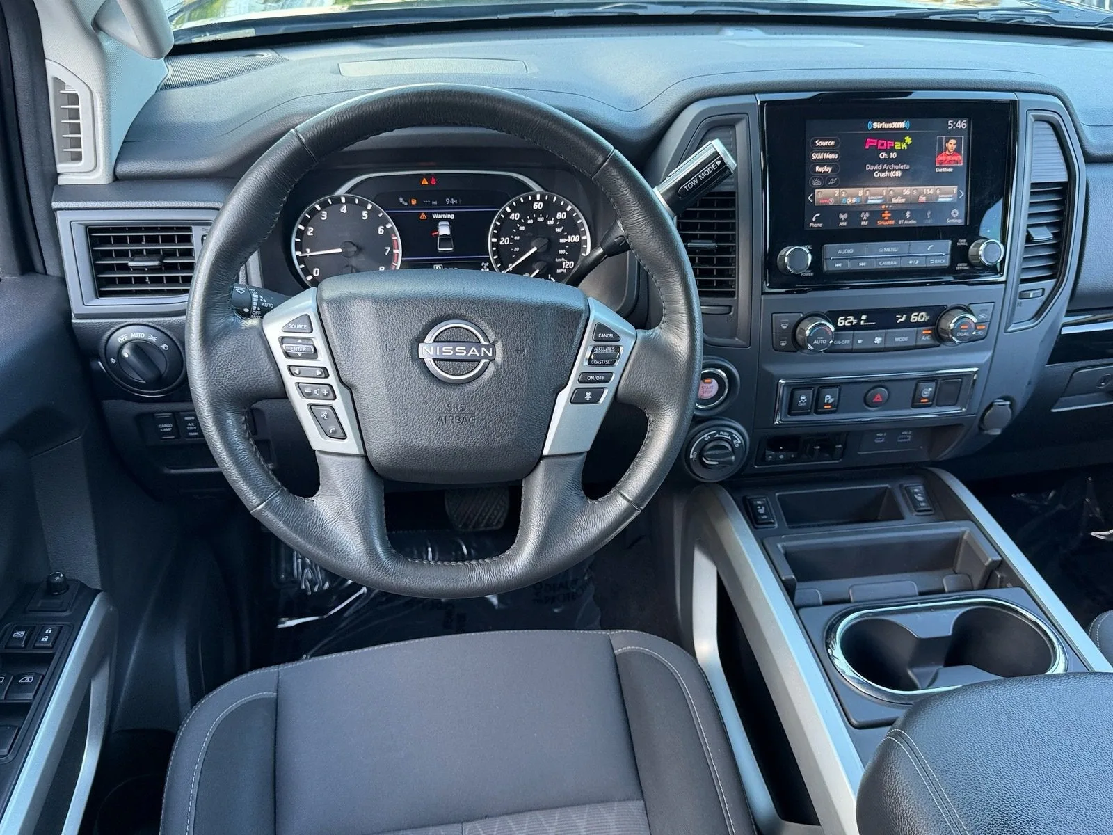 2024 Nissan Titan XD Crew Cab SV photo 13