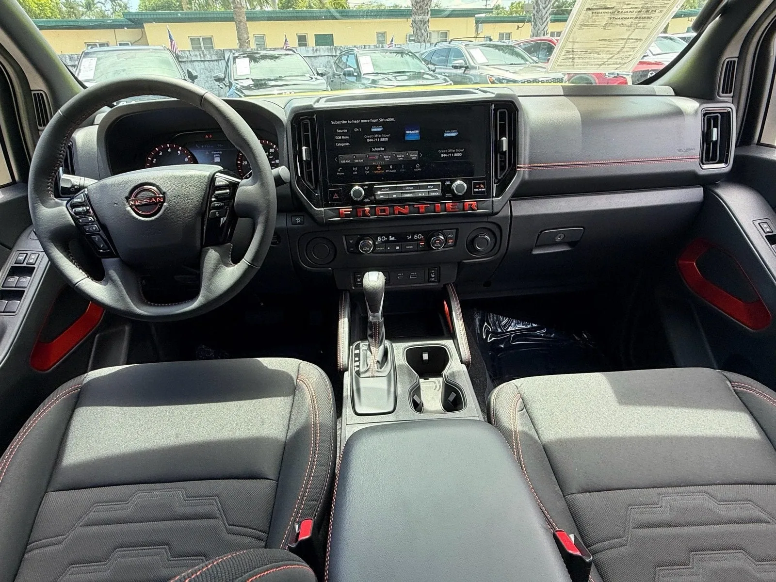 2026 Nissan Frontier Crew Cab PRO-X® photo 14