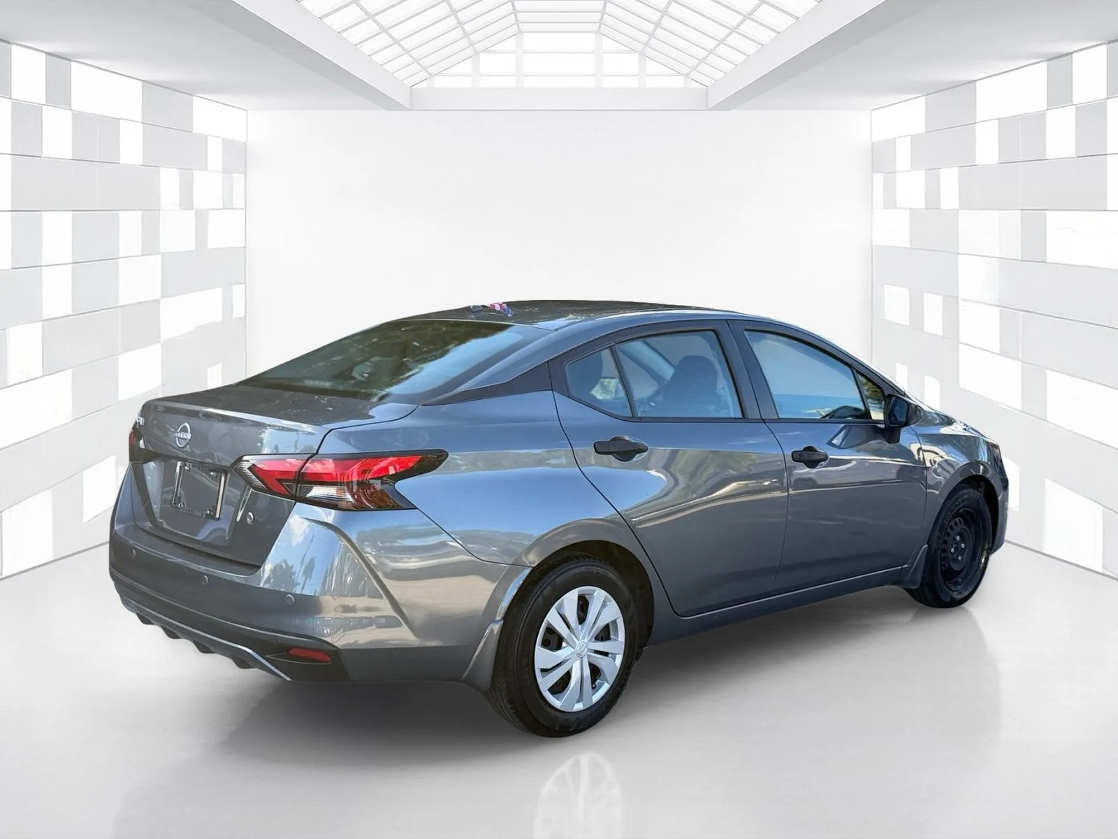 2025 Nissan Versa S photo 7