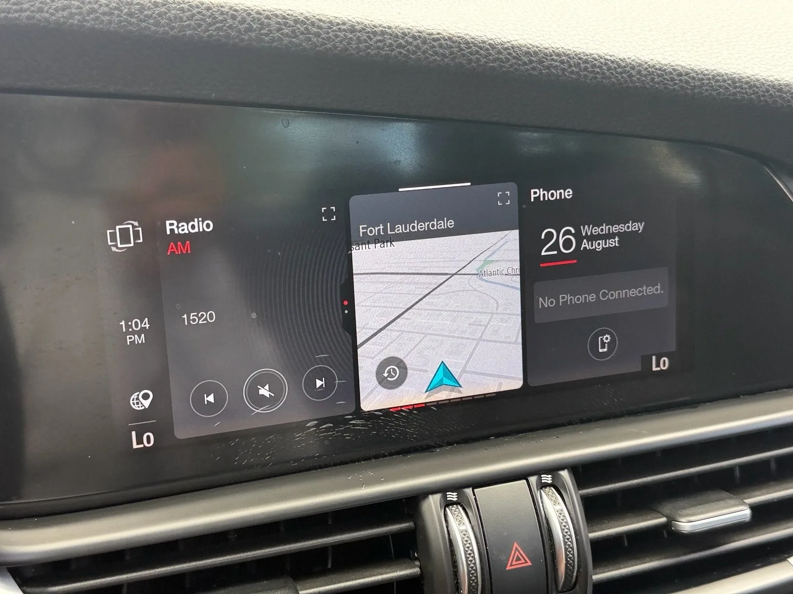2023 Alfa Romeo Giulia Ti photo 24