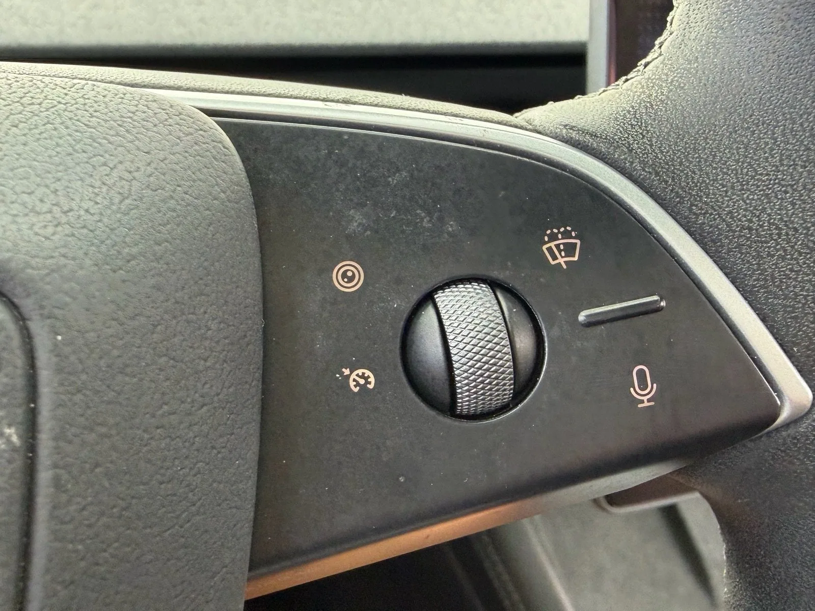 2025 Tesla Model 3 Long Range photo 26