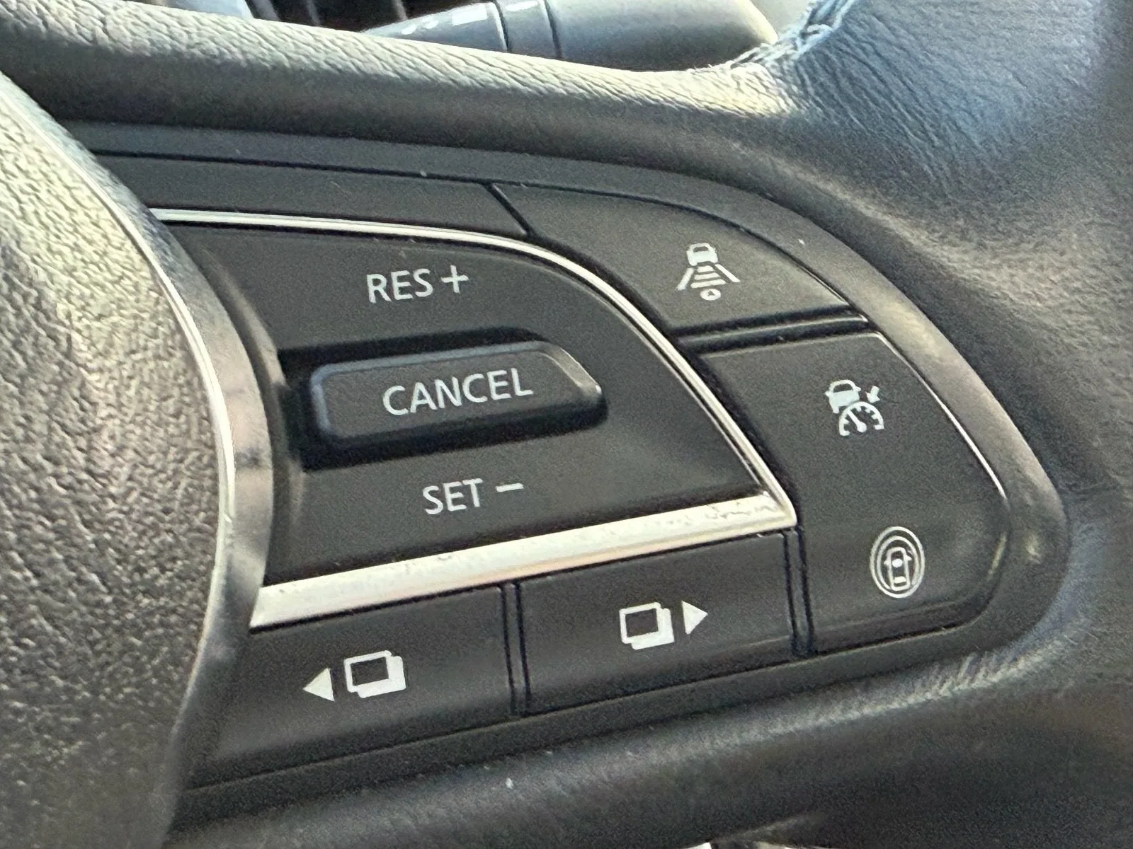 2024 INFINITI Q50 LUXE photo 31