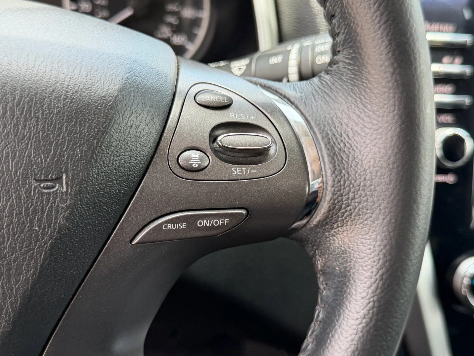 2024 Nissan Murano SV photo 27