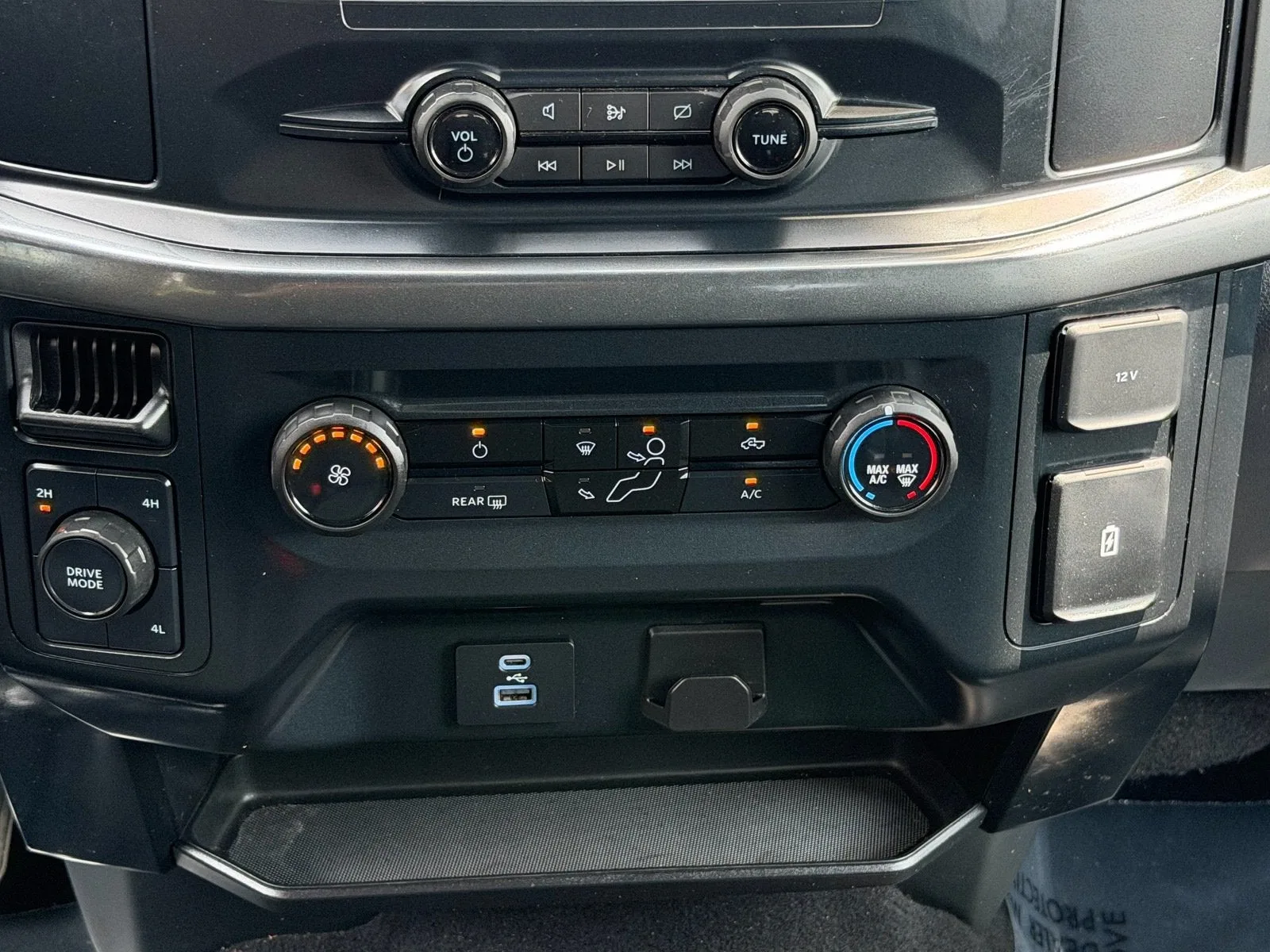 2023 Ford F-150 XL photo 16