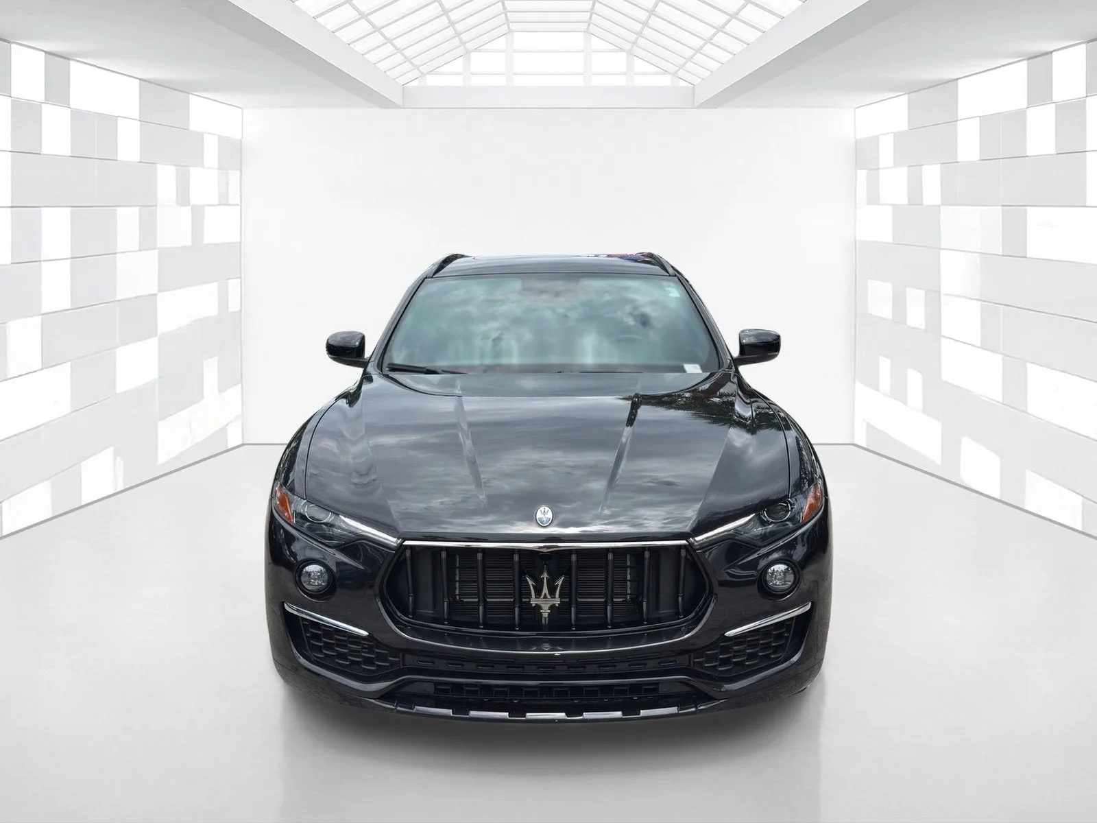 2022 Maserati Levante GT photo 2
