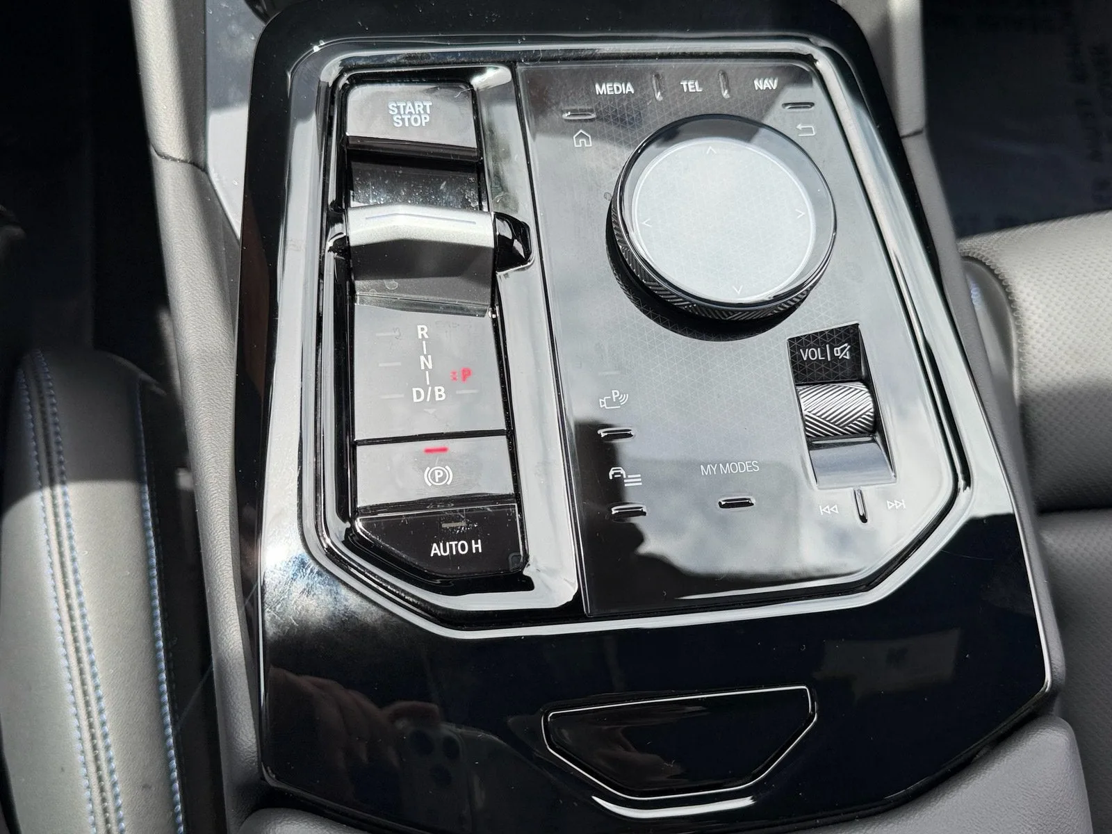 2026 BMW i5 eDrive40 photo 28