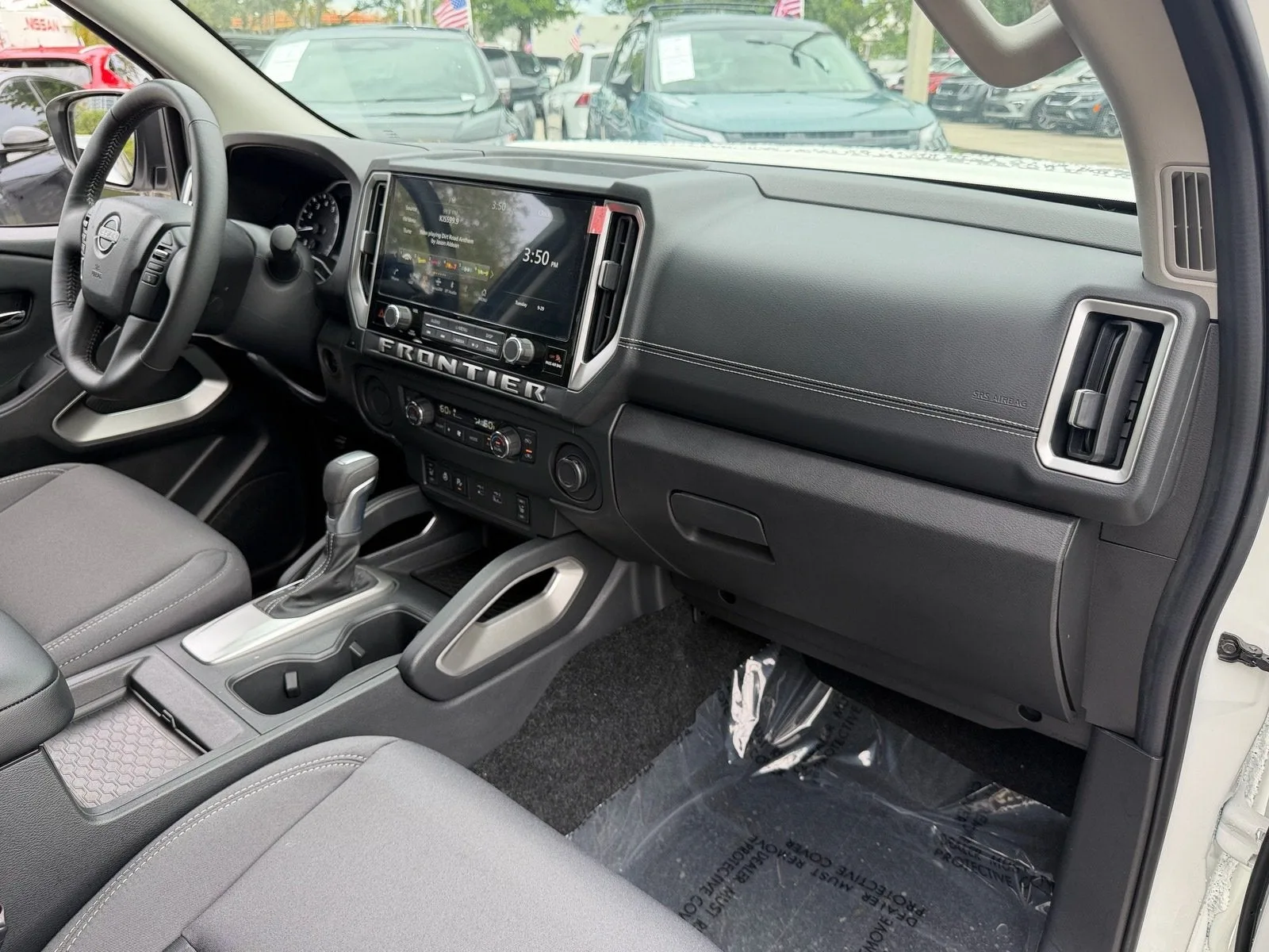 2026 Nissan Frontier Crew Cab SV Long Bed photo 17