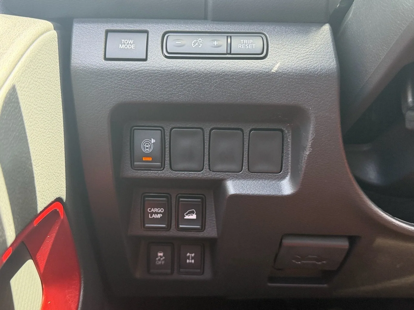2025 Nissan Frontier Crew Cab PRO-4X® photo 29