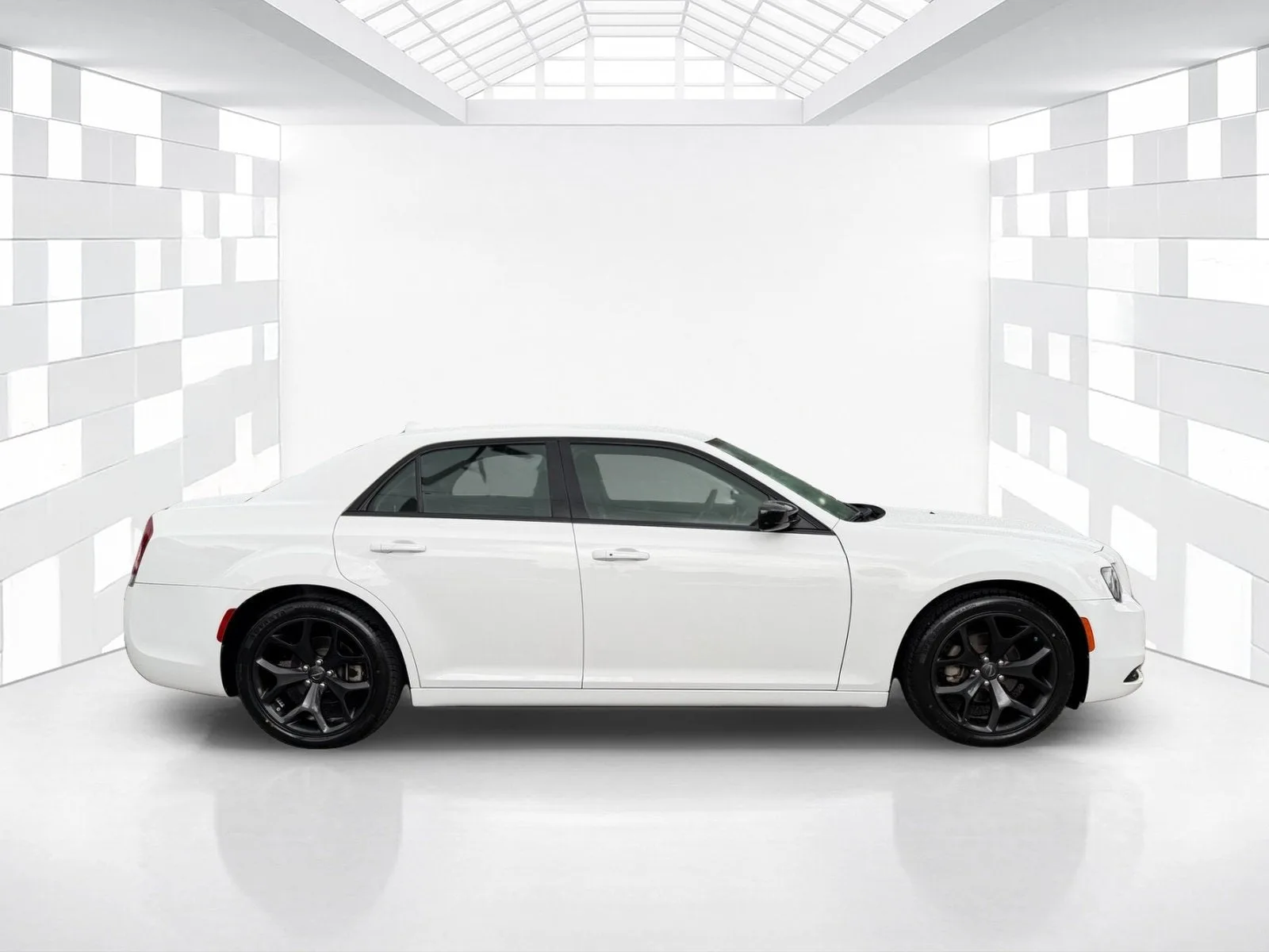 2022 Chrysler 300 Touring photo 8