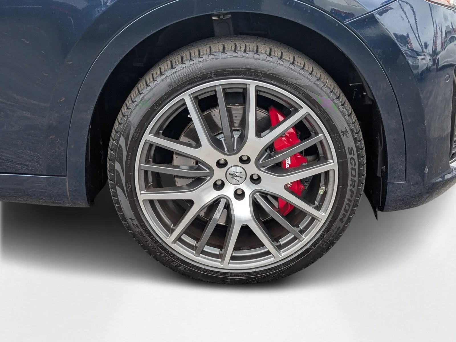 2022 Maserati Levante Modena photo 9