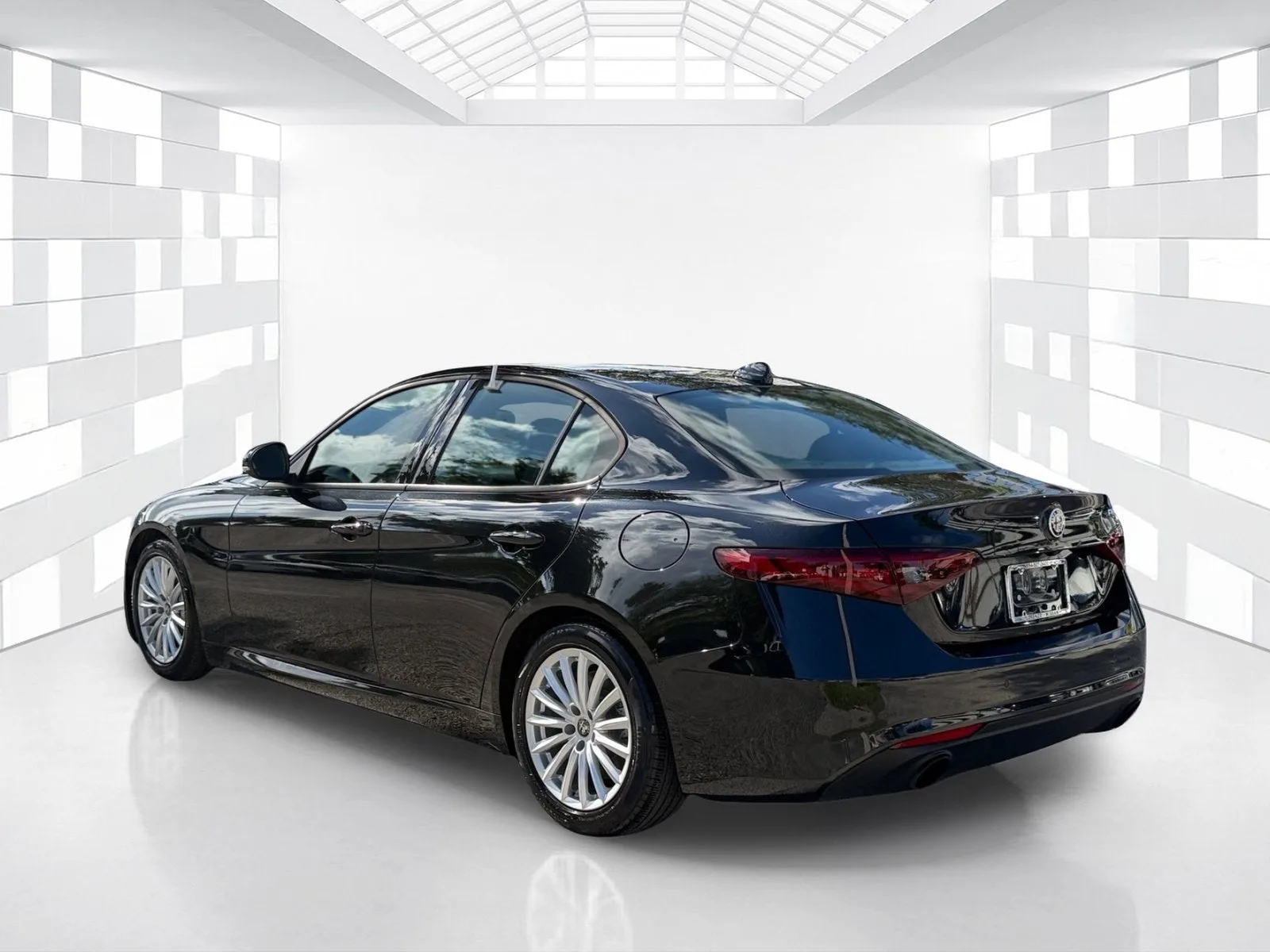 2023 Alfa Romeo Giulia Sprint photo 5