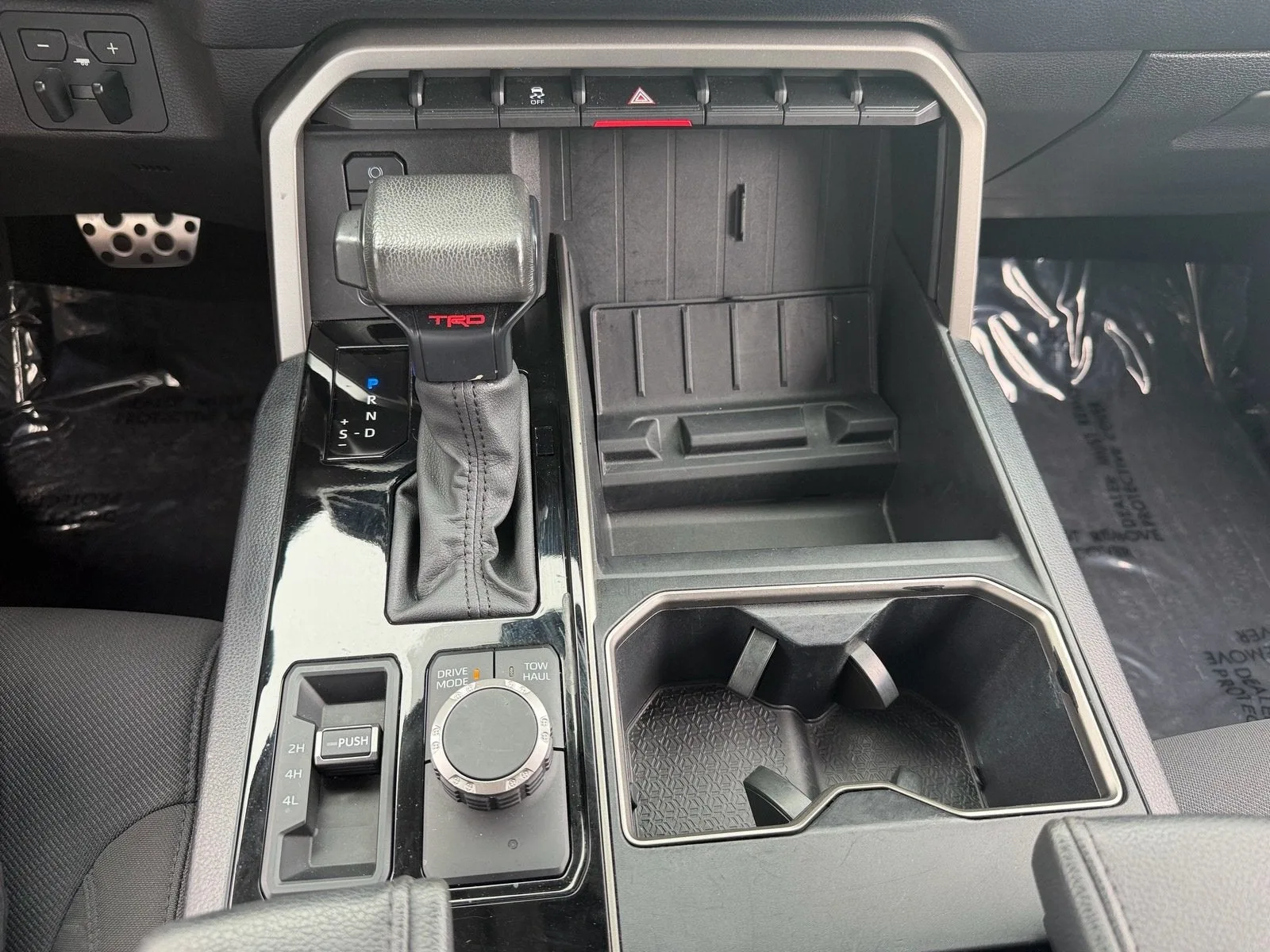 2023 Toyota Tundra 4WD SR5 photo 25