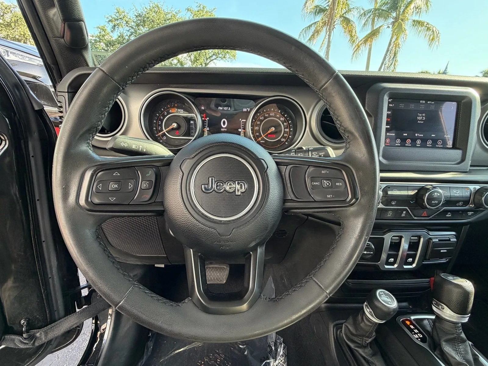 2023 Jeep Wrangler Willys photo 16