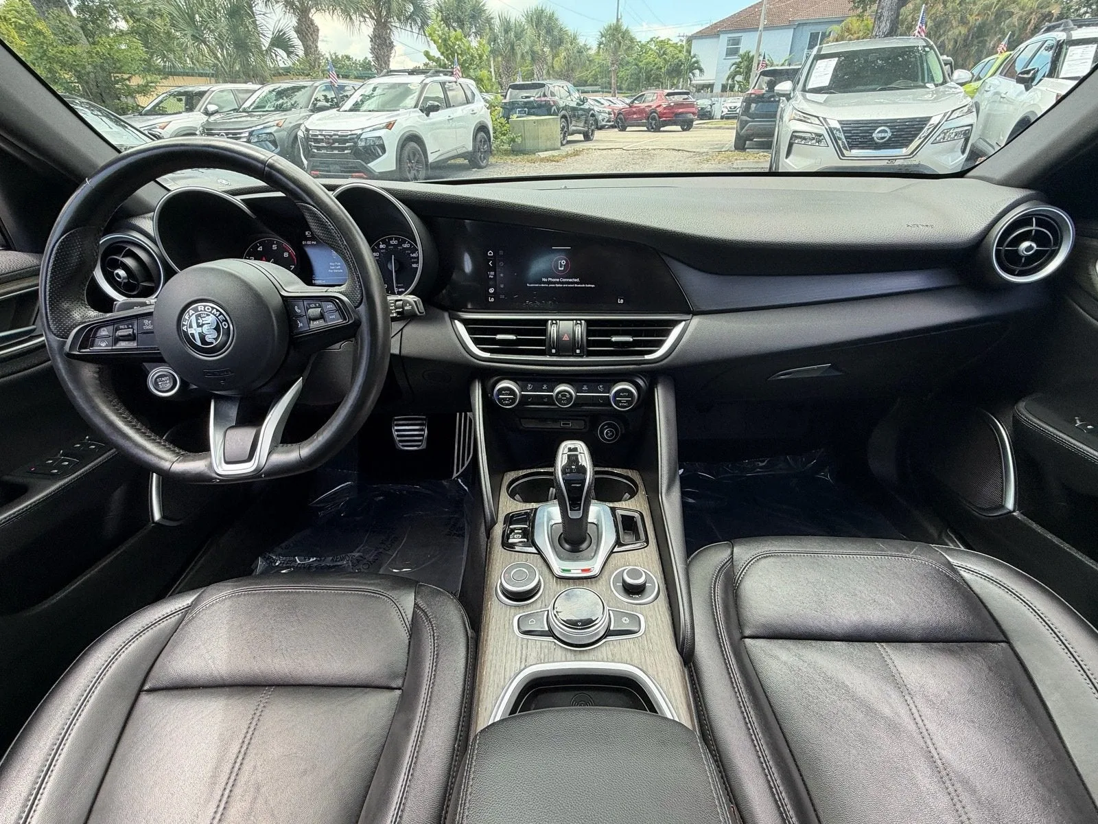 2023 Alfa Romeo Giulia Ti photo 14