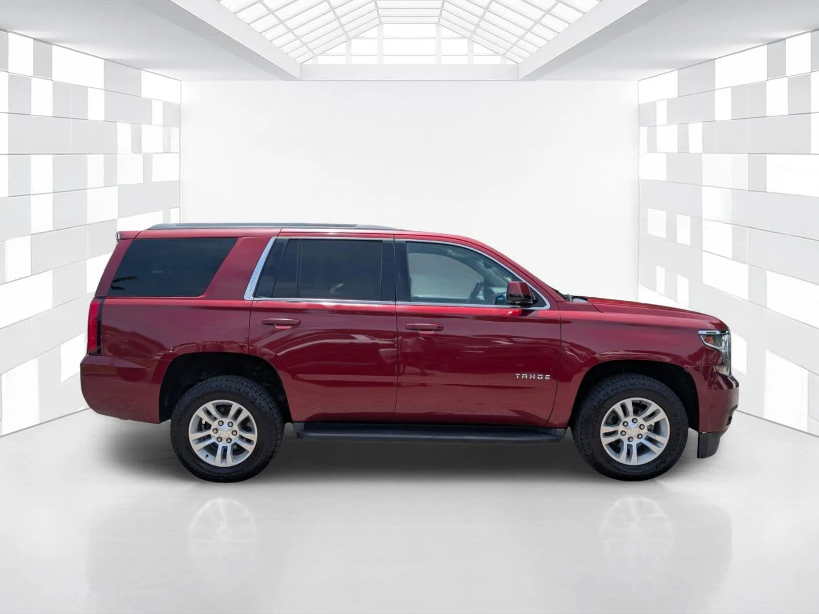 2017 Chevrolet Tahoe LS photo 8