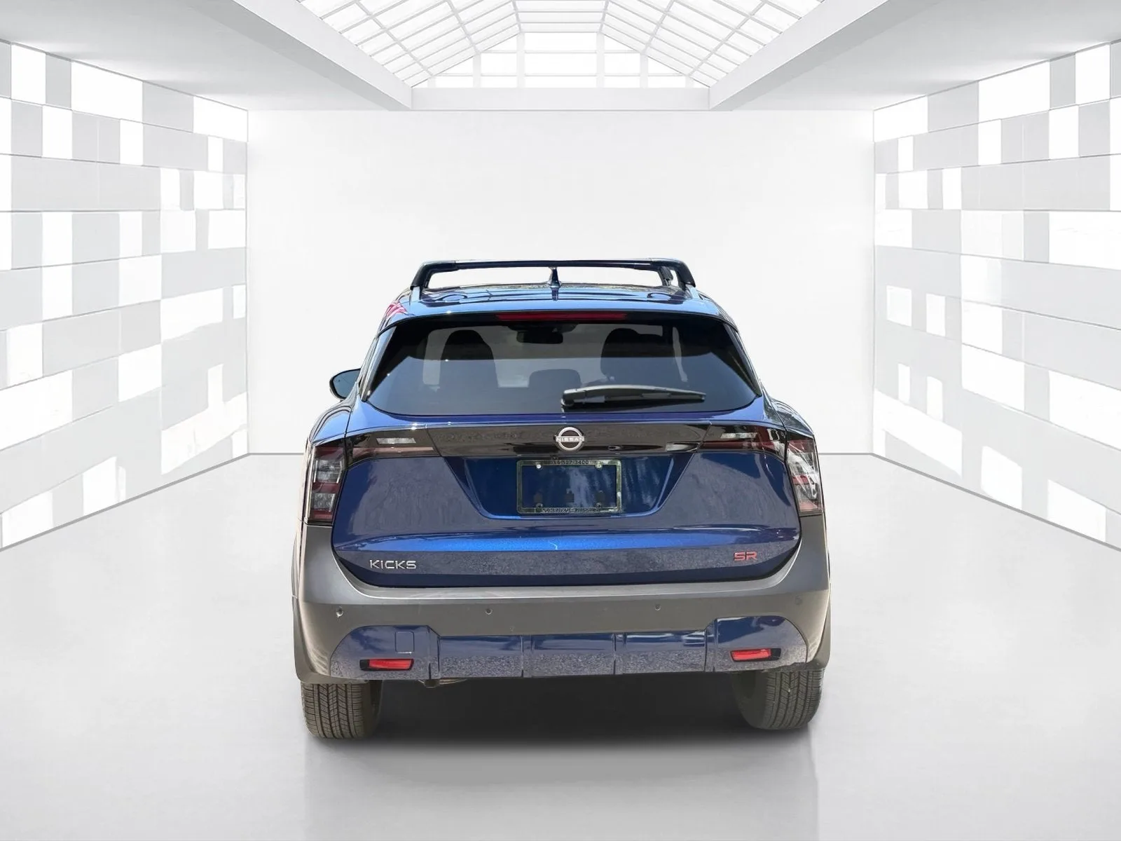2025 Nissan Kicks SR photo 6