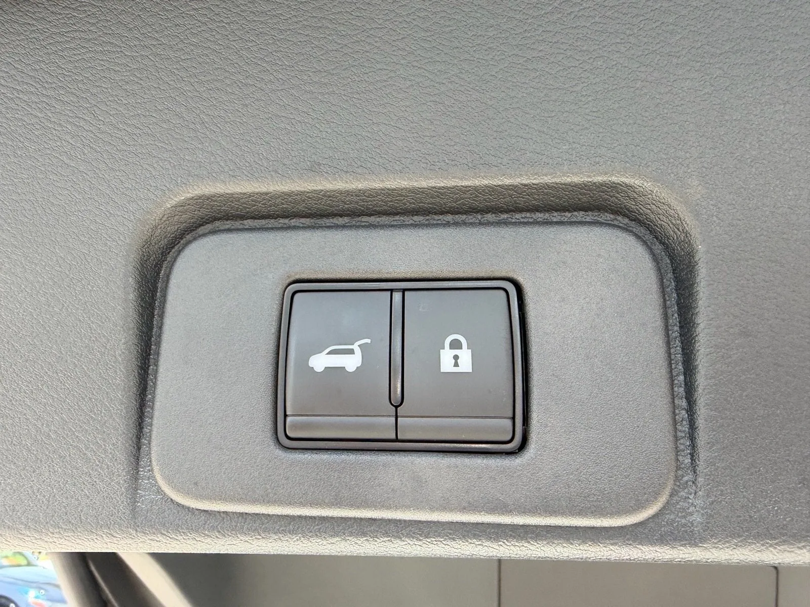 2026 Nissan Rogue Platinum photo 16