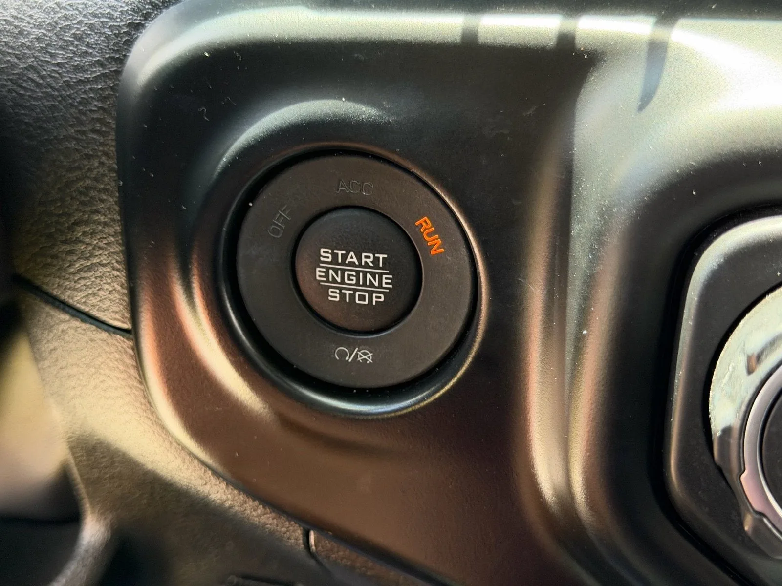 2022 Jeep Wrangler 4xe Unlimited Sahara photo 31