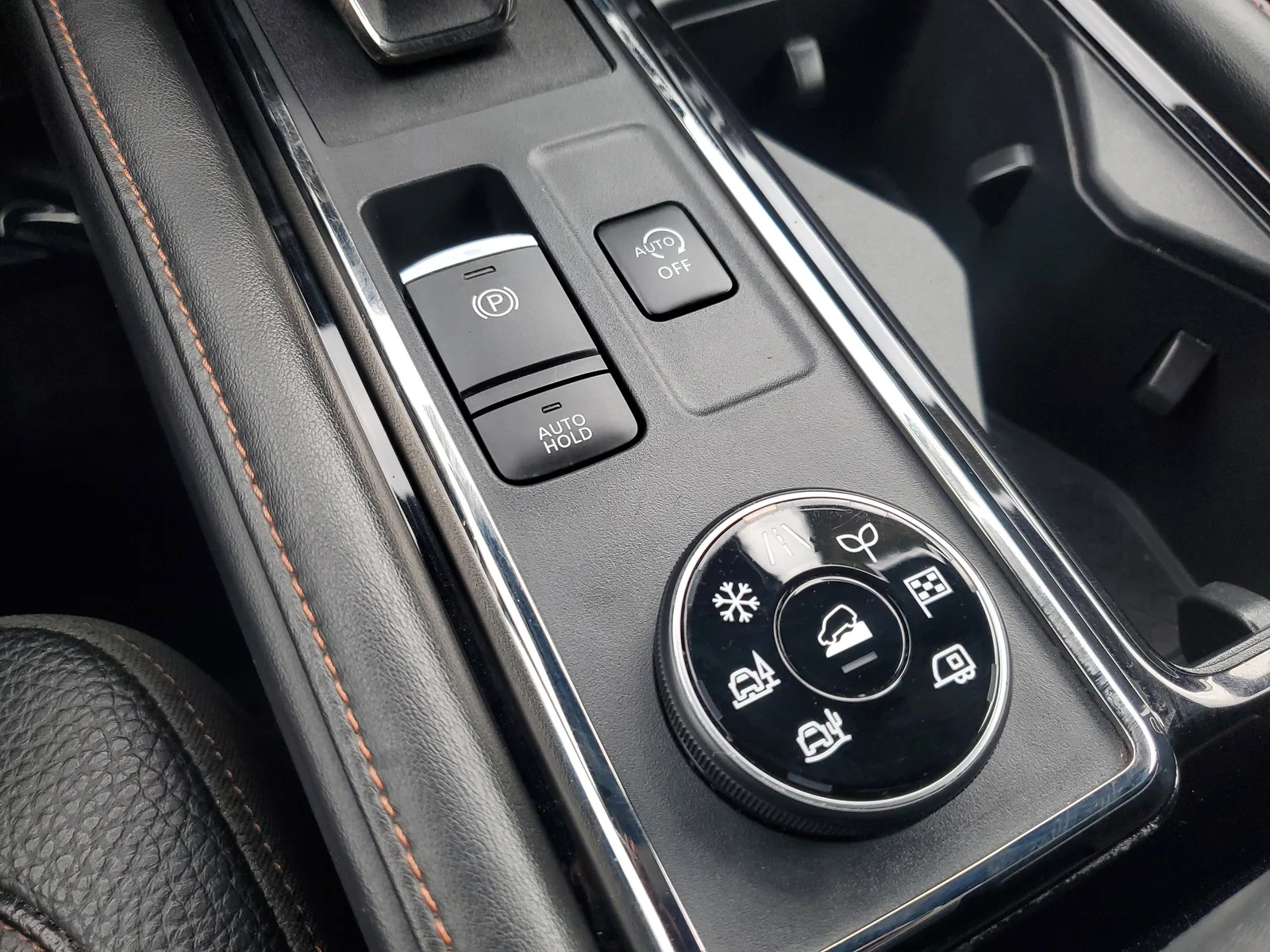 2023 Nissan Pathfinder Rock Creek 4WD photo 25