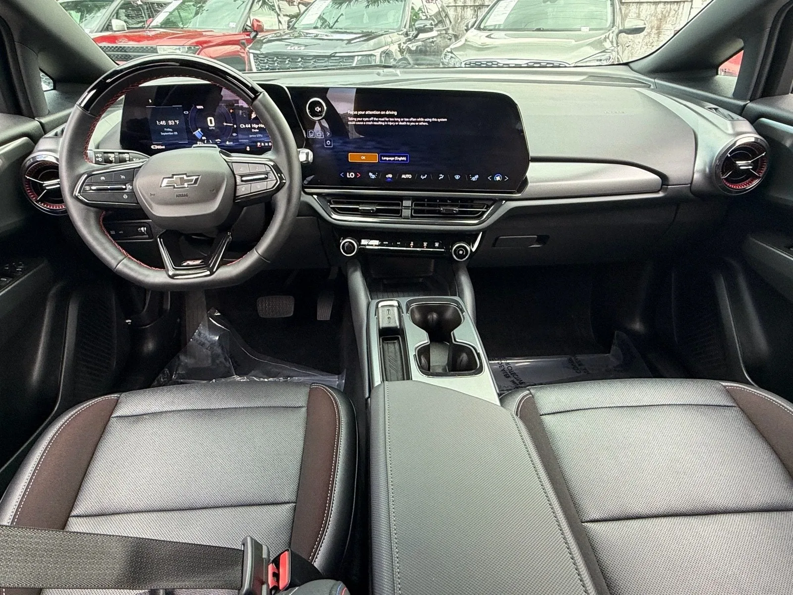 2024 Chevrolet Equinox EV RS photo 14