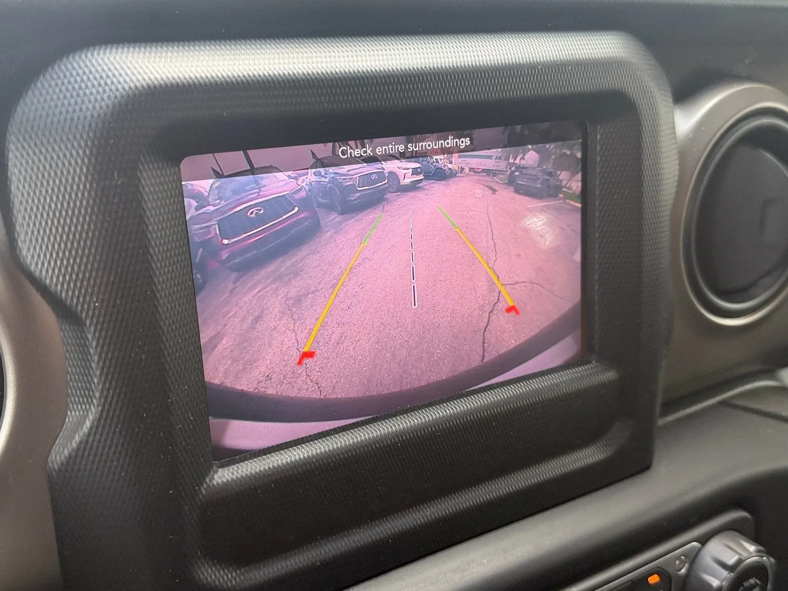 2020 Jeep Wrangler Sport S photo 21
