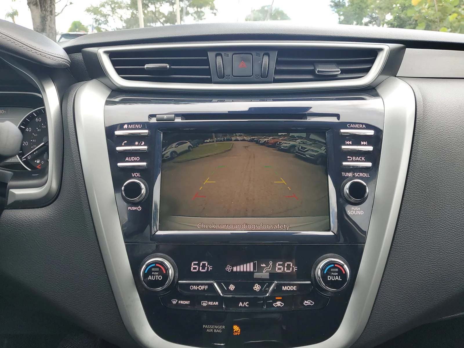 2020 Nissan Murano SV photo 23