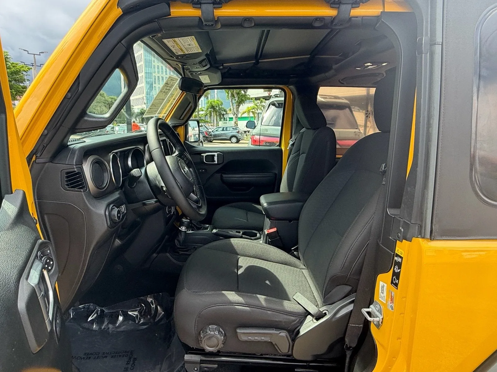 2020 Jeep Wrangler Sport S photo 9