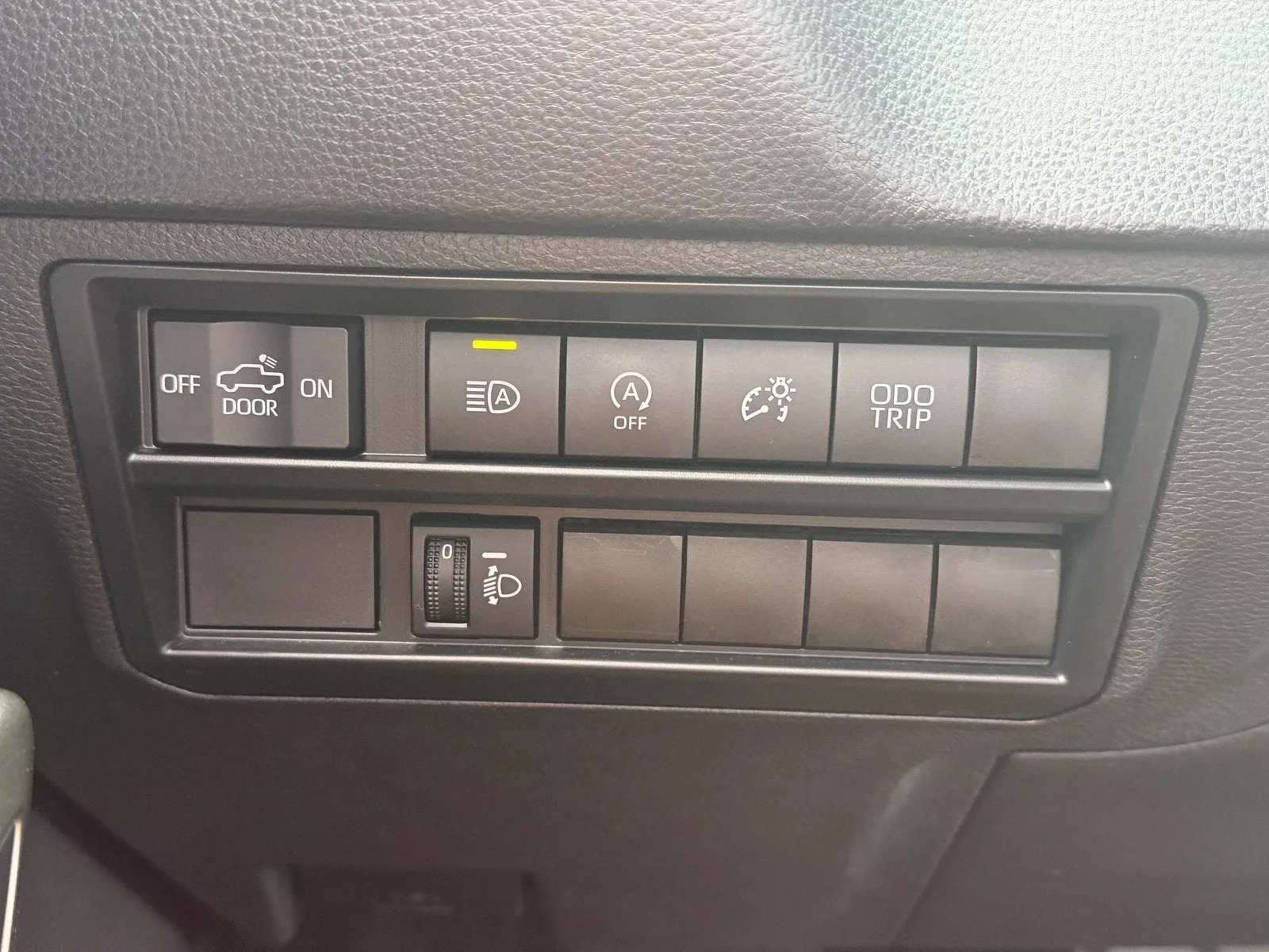 2023 Toyota Tundra 4WD SR5 photo 31
