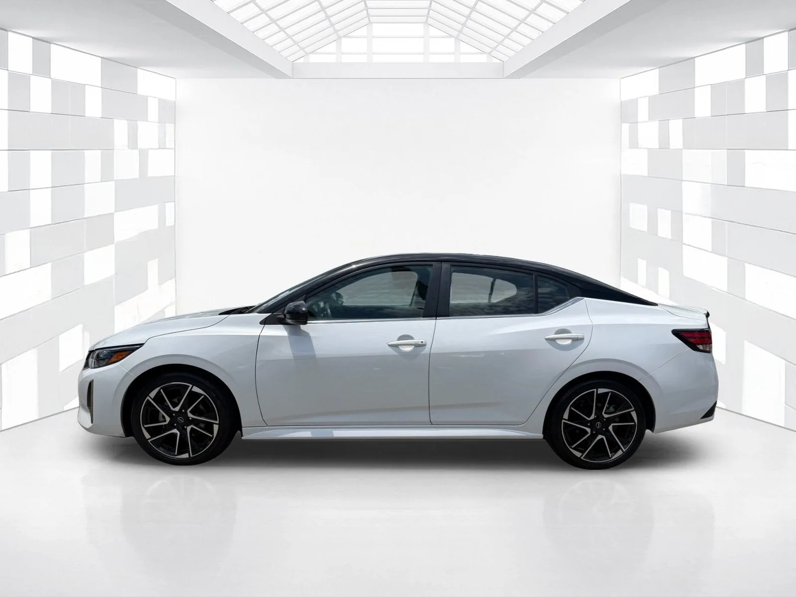 2024 Nissan Sentra SR photo 4