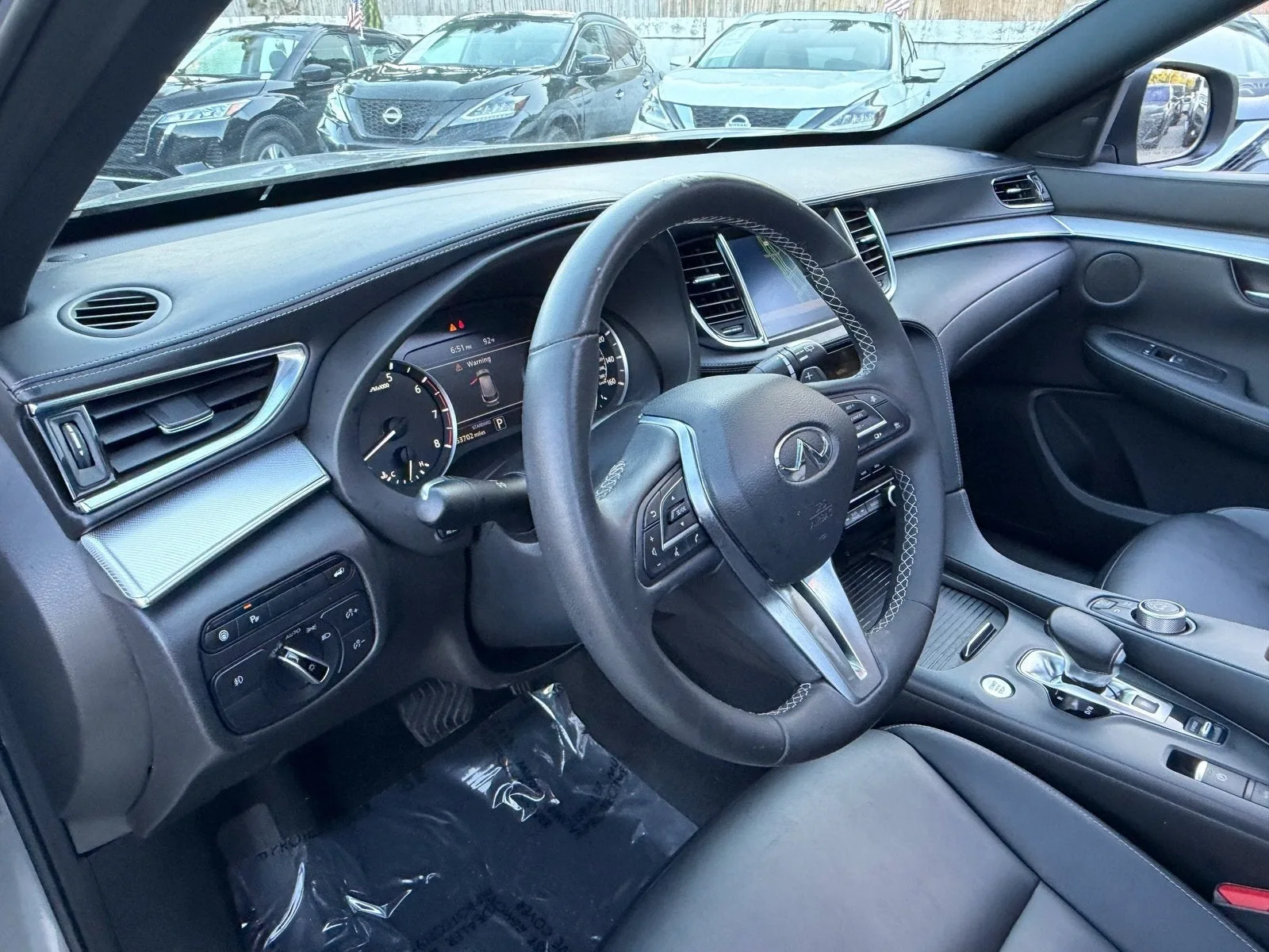 2020 INFINITI QX50 ESSENTIAL photo 10