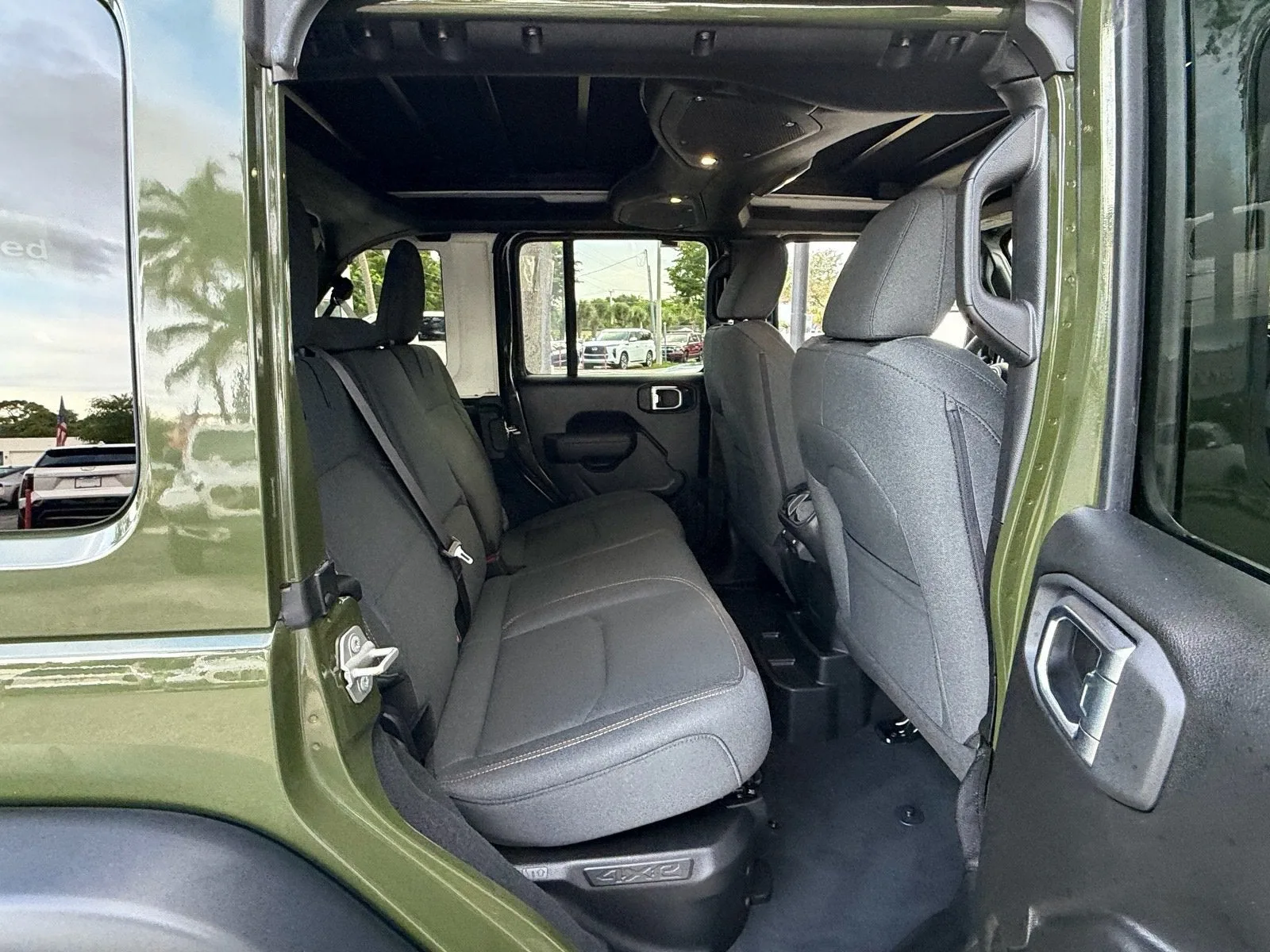 2024 Jeep Wrangler 4xe Willys photo 17