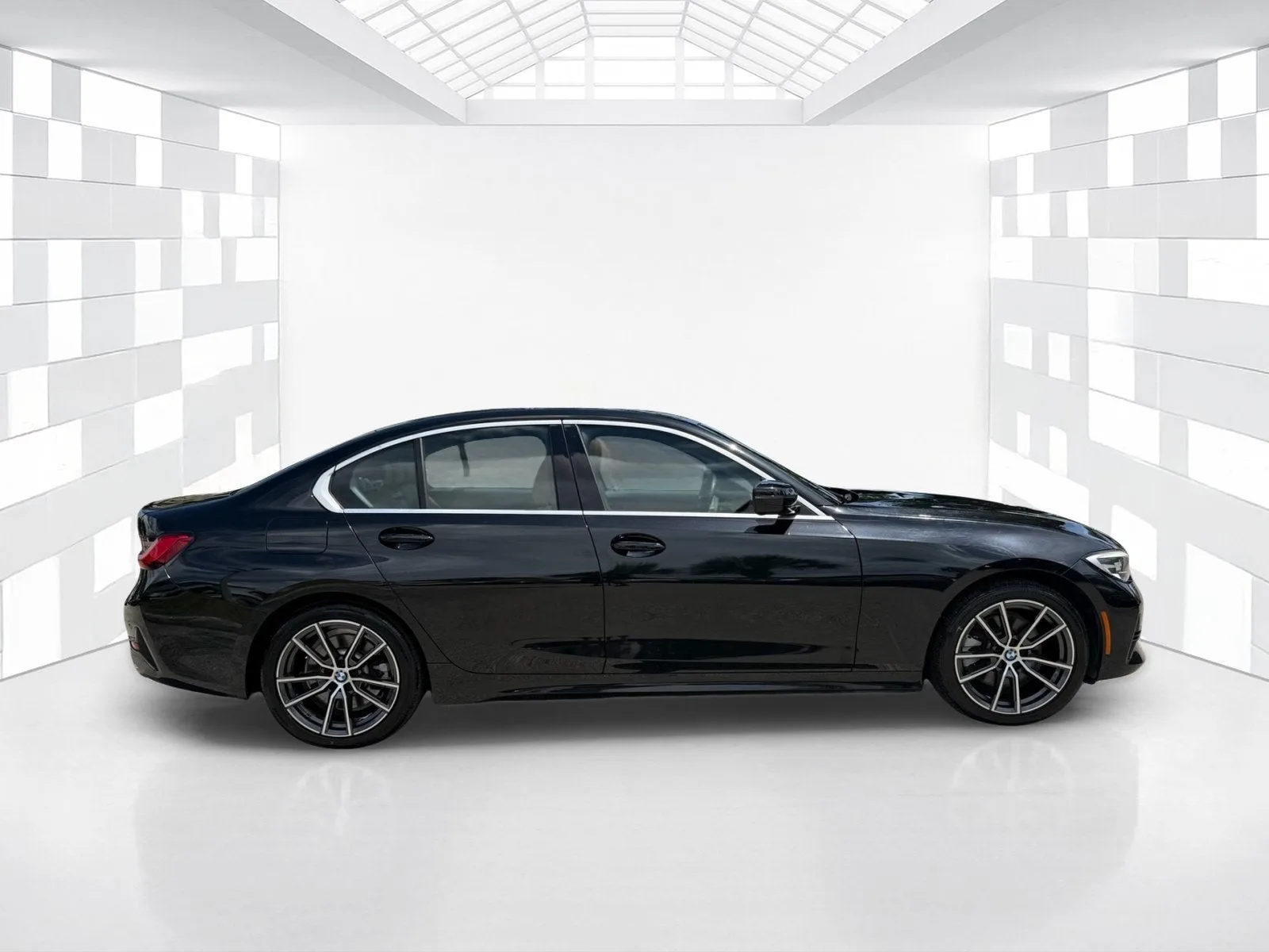 2019 BMW 3 Series 330i photo 8