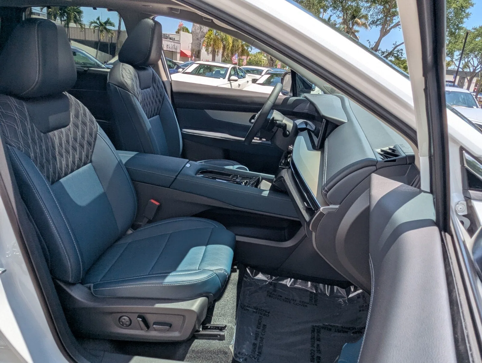 2026 Nissan Murano Platinum photo 21