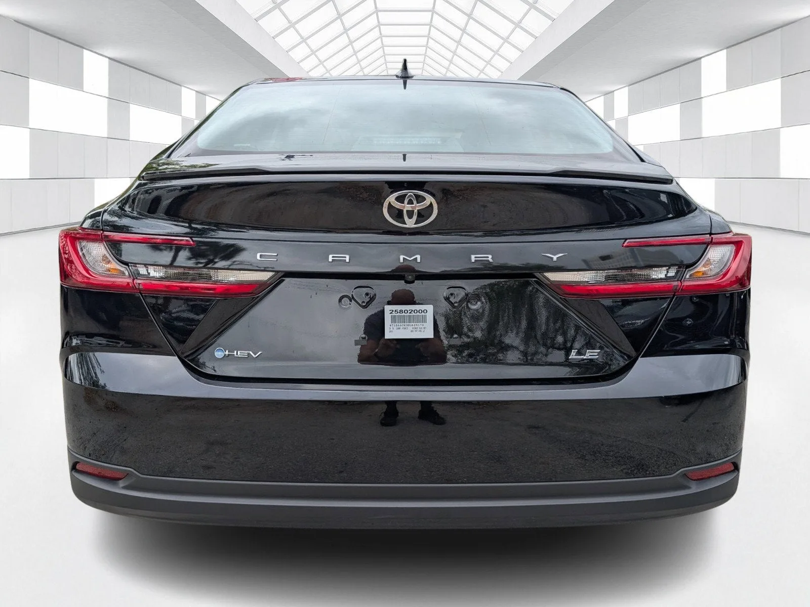 2025 Toyota Camry LE photo 5