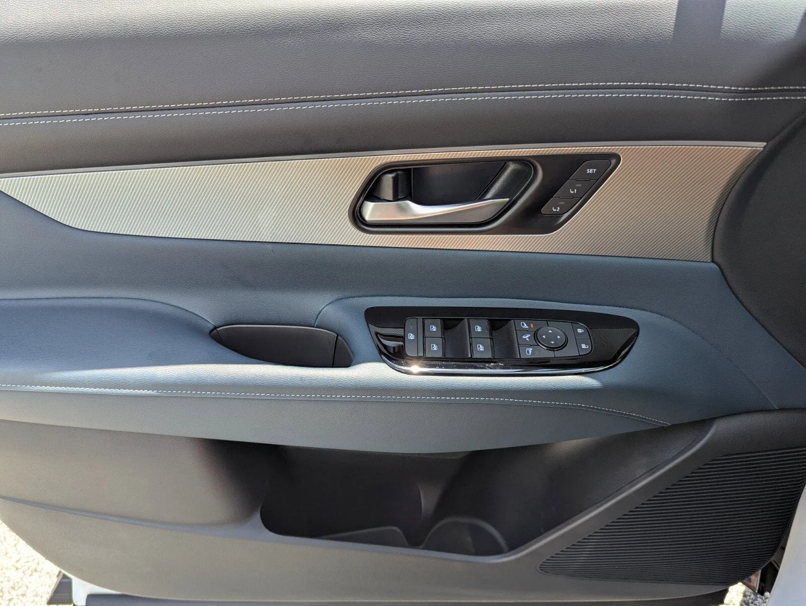 2026 Nissan Murano Platinum photo 37