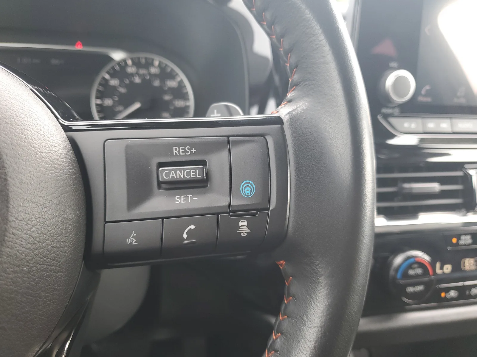 2023 Nissan Pathfinder Rock Creek 4WD photo 19