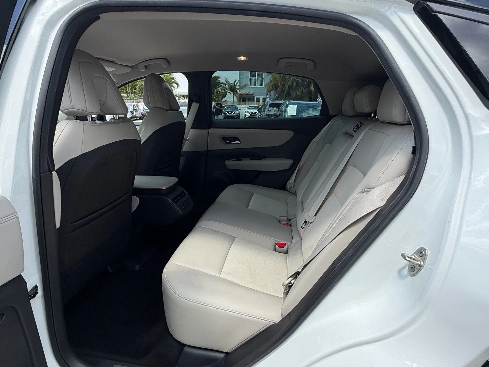 2023 Nissan ARIYA ENGAGE photo 11