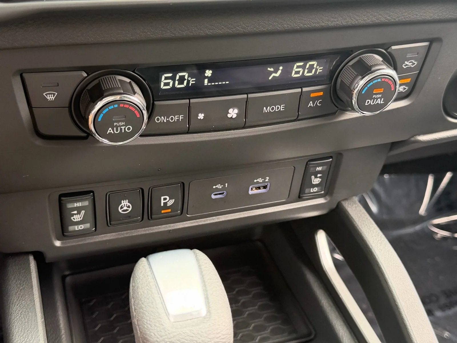 2026 Nissan Frontier Crew Cab SV Long Bed photo 24