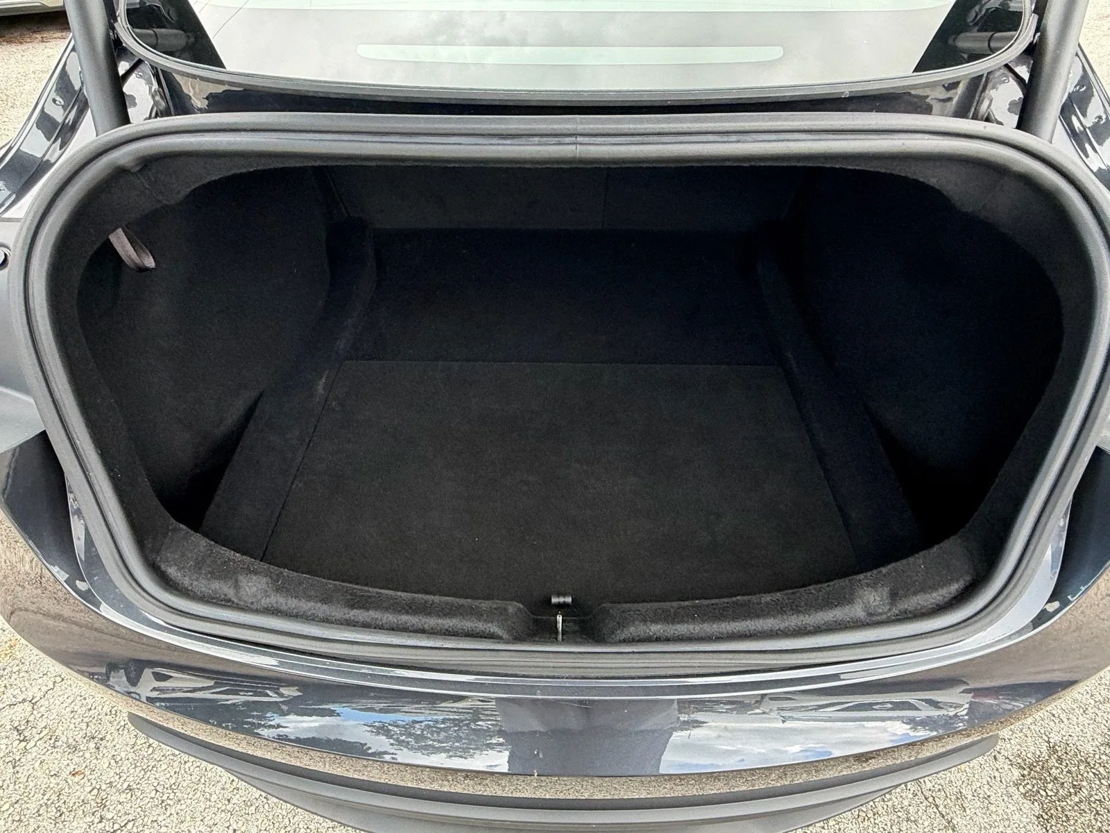 2025 Tesla Model 3 Long Range photo 15