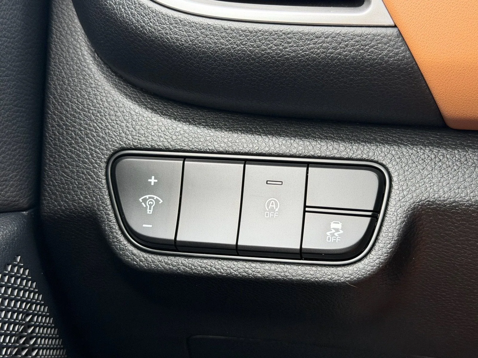 2024 Kia Seltos EX photo 29