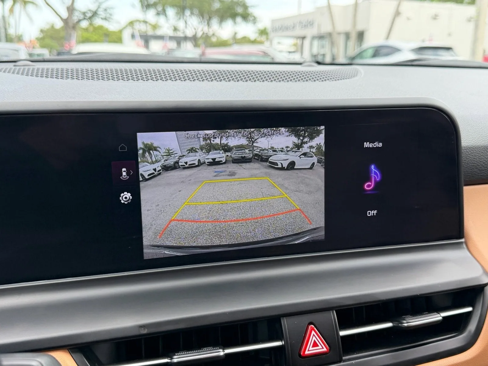 2024 Kia Seltos EX photo 24
