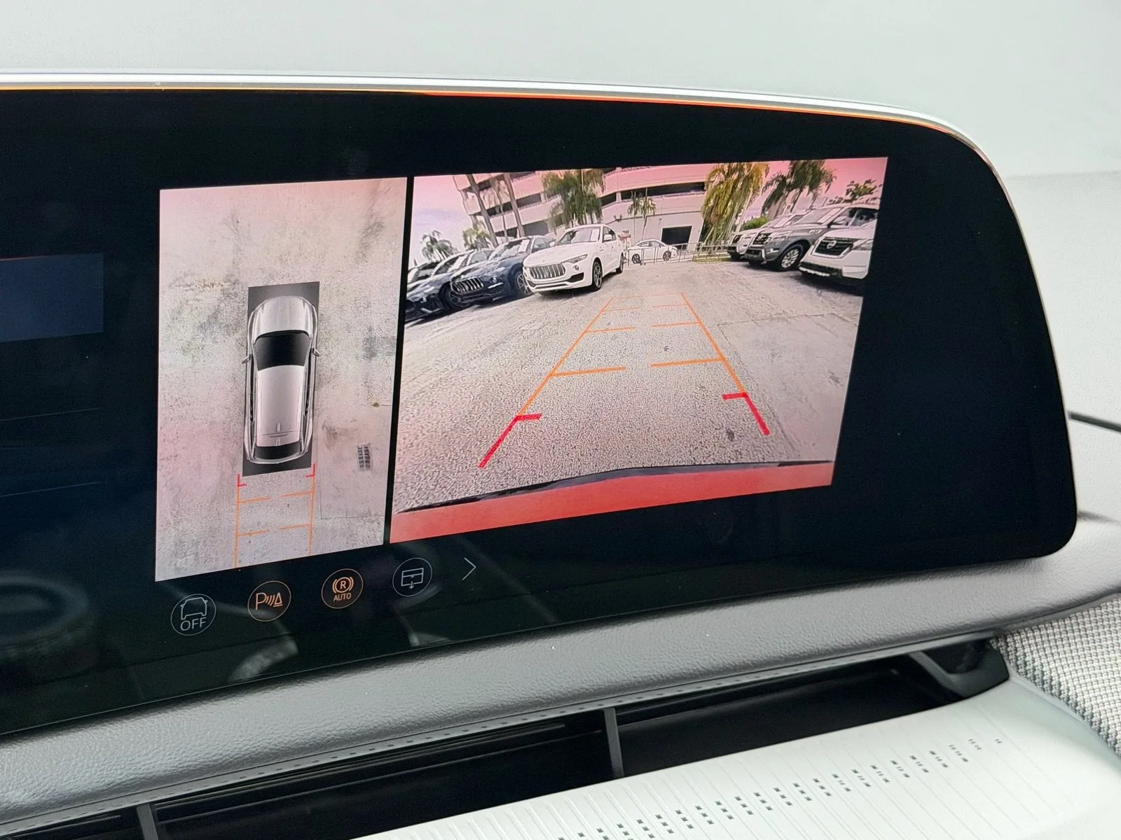 2026 Cadillac OPTIQ Sport photo 23