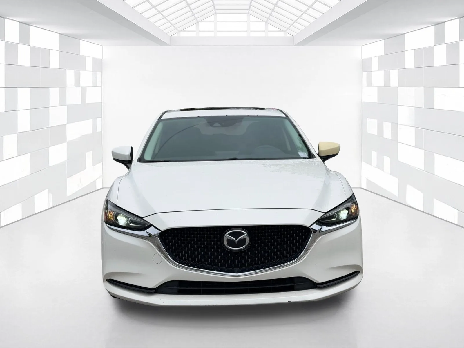 2018 Mazda Mazda6 Grand Touring photo 2
